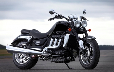 Triumph Rocket III Specfications And Features